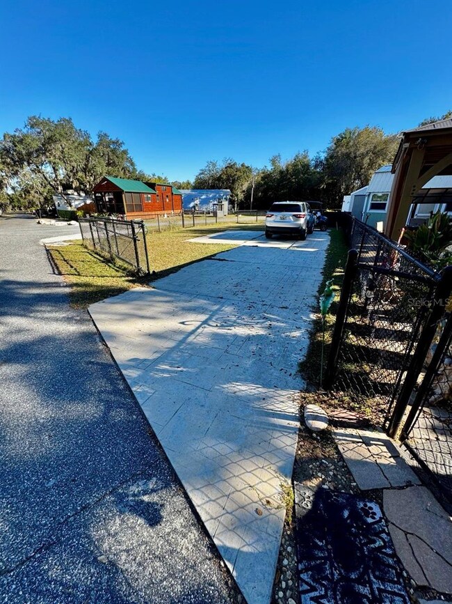 15991 NE 243rd Place Rd unit 56, Fort Mc Coy, FL 32134 - photo 2