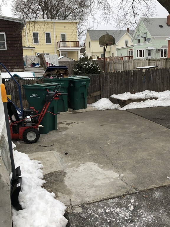 49 Carnes St, Lynn, MA 01905 - photo 4