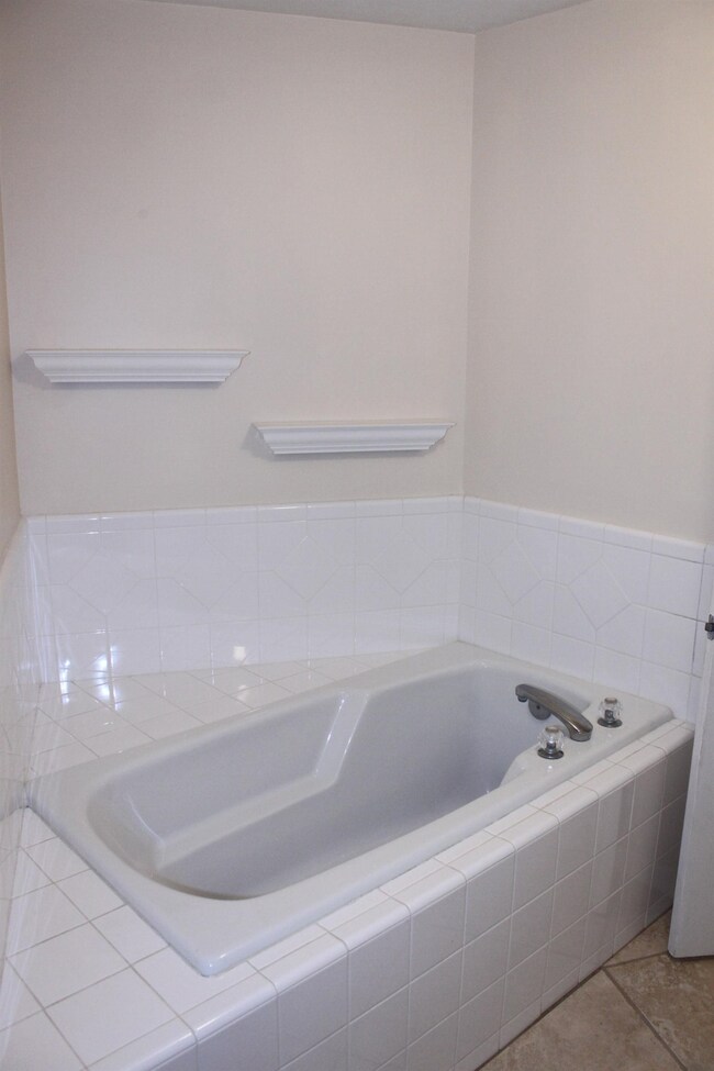 42 Shadow Oak Cir, Crawfordville, FL 32327 - photo 5