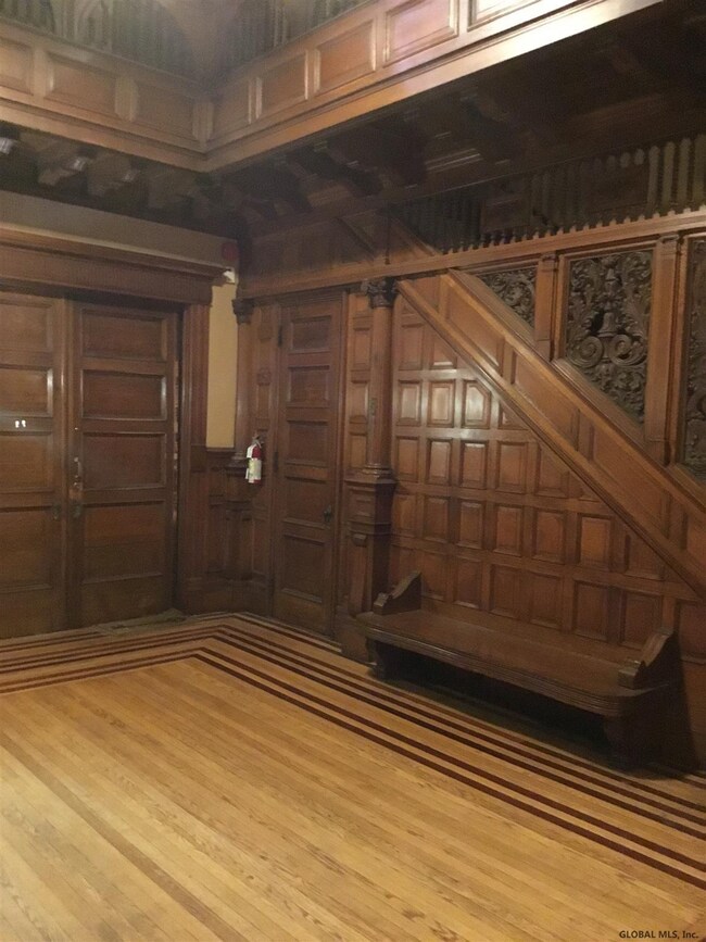 28 Willett St, Albany, NY 12210 - photo 6