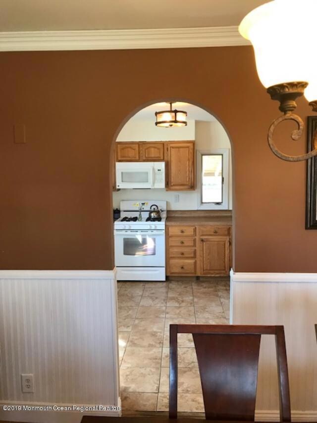 41 Bucknell Dr, Hazlet, NJ 07730 - photo 6