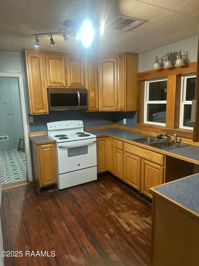 340 Vincent Rd, Morse, LA 70559 - photo 4