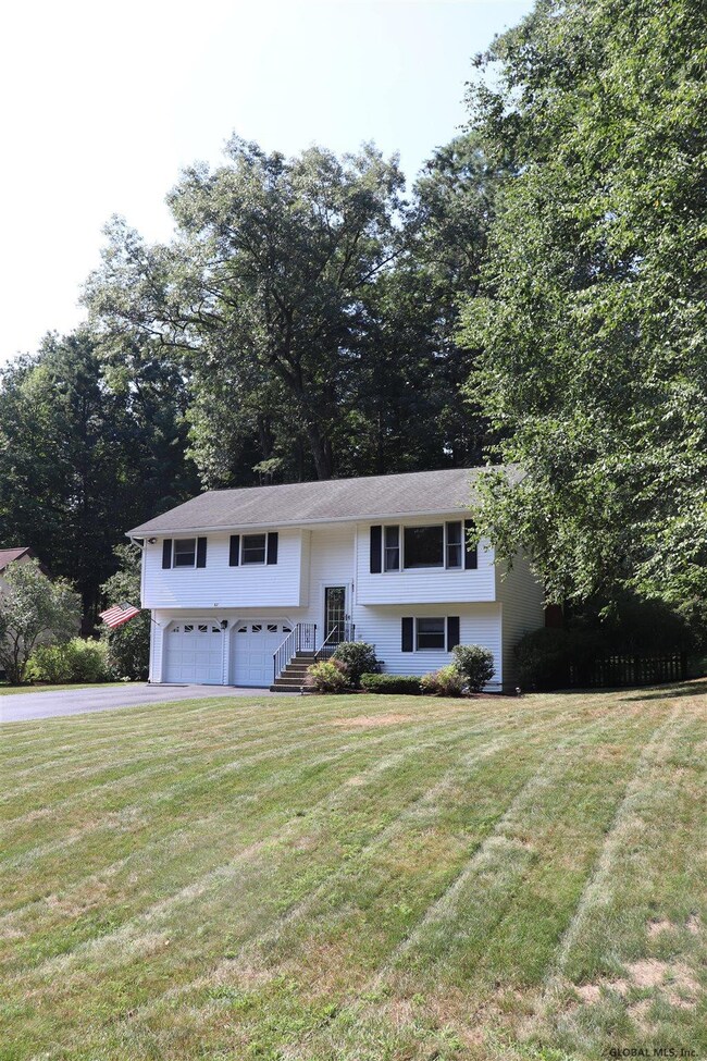 62 Wineberry Ln, Ballston Spa, NY 12020 - photo 5