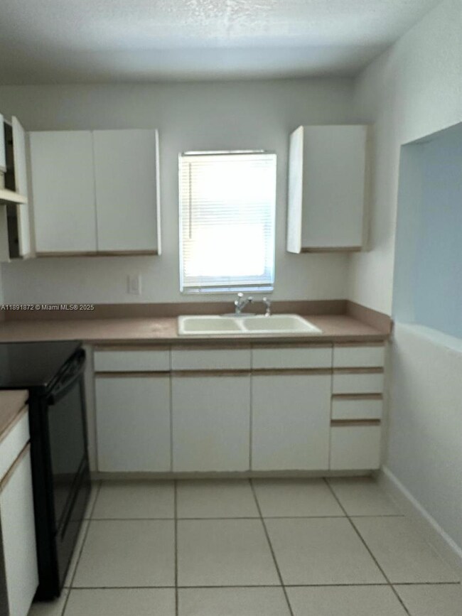 4160 NW 21st St unit A146, Lauderhill, FL 33313 - photo 4