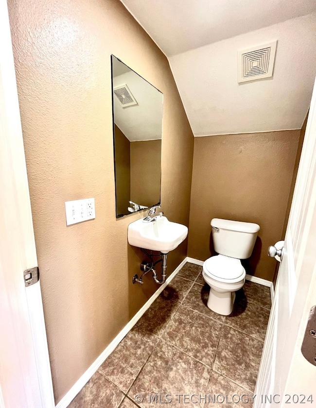 321 E Modoc Ave, McAlester, OK 74501 - photo 5