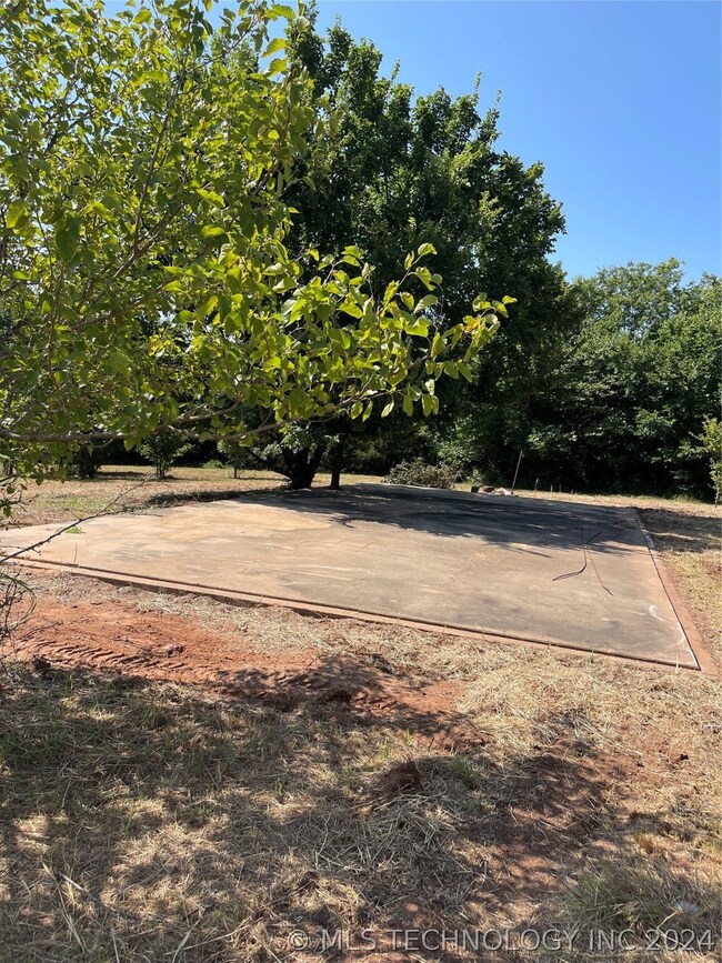 348100 E Country Dr, Cushing, OK 74023 - photo 5