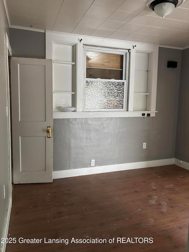 118 Mifflin Ave, Lansing, MI 48912 - photo 7