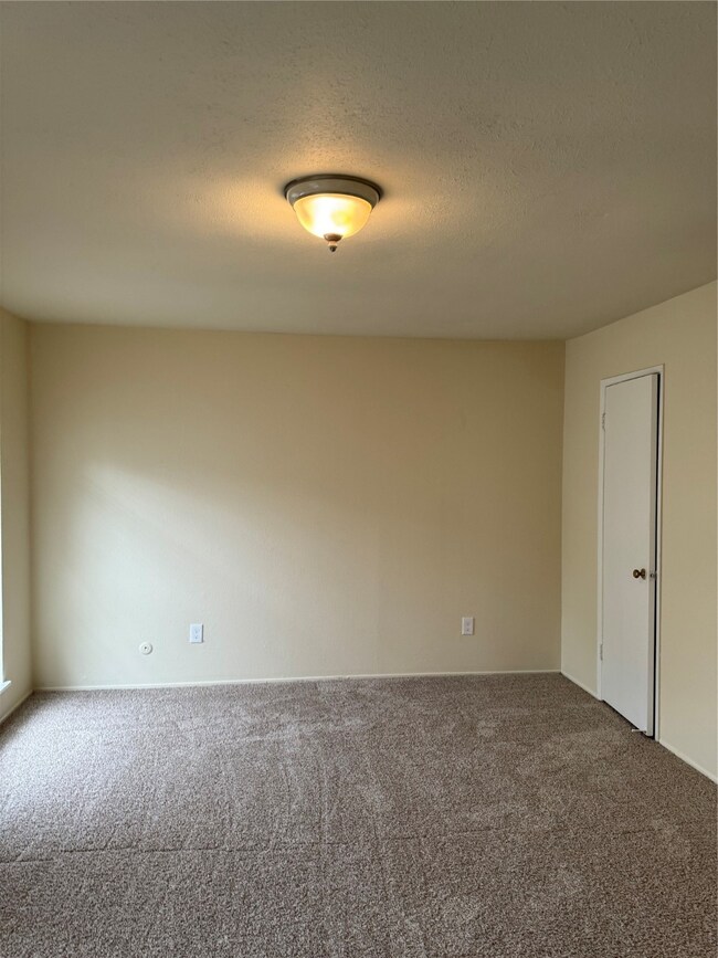 24031 Rafter Three Dr, Hockley, TX 77447 - photo 7