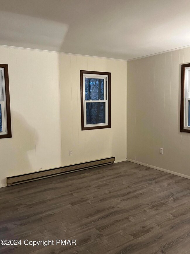 406 Roaring Brook Rd, East Stroudsburg, PA 18302 - photo 7