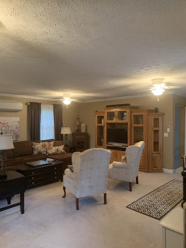 400 E Main St, Manchester, TN 37355 - photo 3