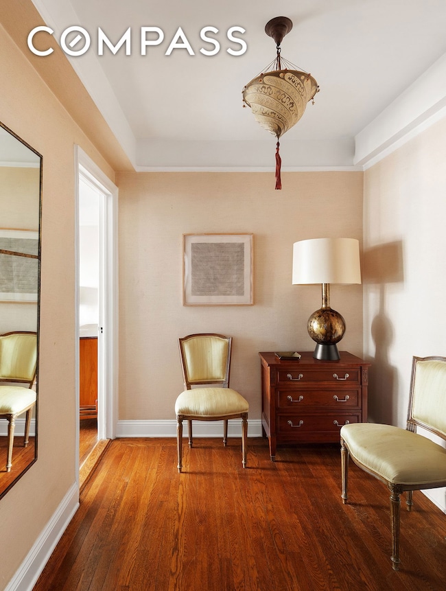 302 W 12th St unit 6D, New York, NY 10014 - photo 7