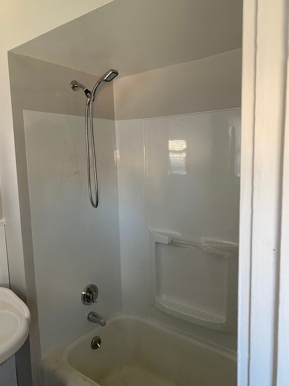 50 York St unit 1, Fall River, MA 02721 - photo 4