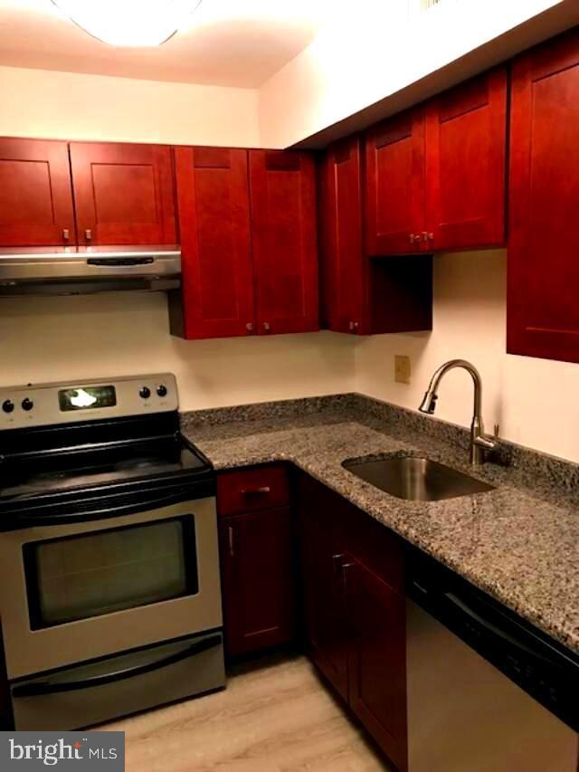 702 Barclay Walk, Cherry Hill, NJ 08034 - photo 2