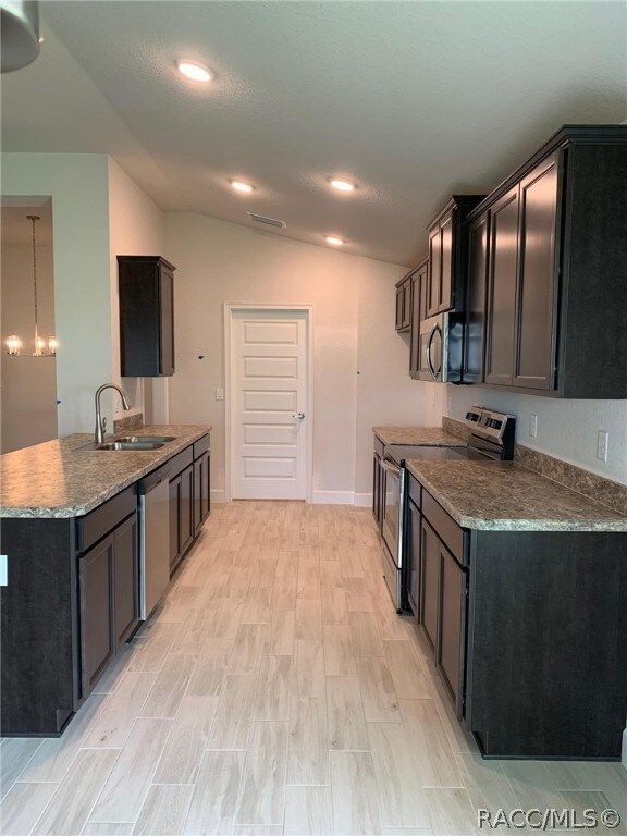 unlisted-address, Beverly Hills, FL 34465 - photo 3