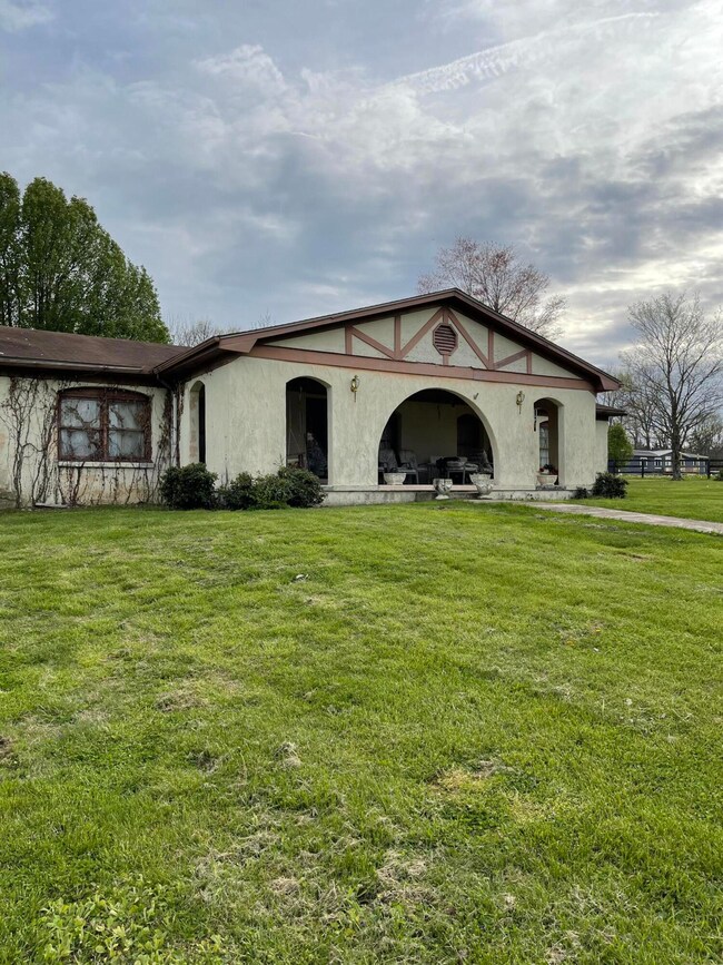 1205 Crenshaw Ln, Nicholasville, KY 40356 - photo 3