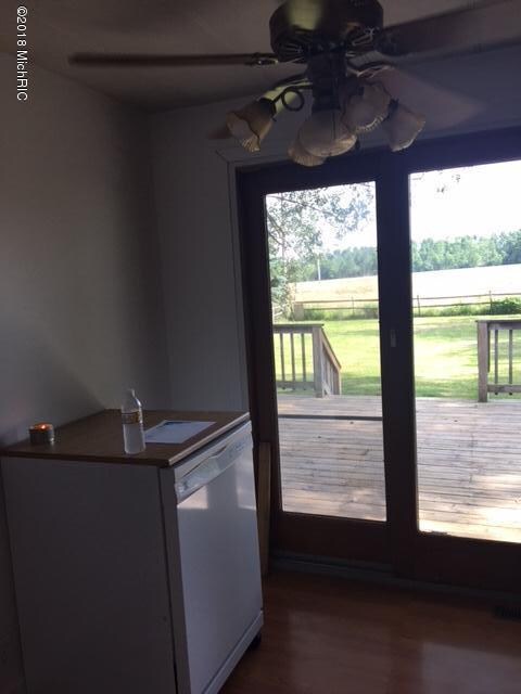 1681 E Carleton Rd, Adrian, MI 49221 - photo 5
