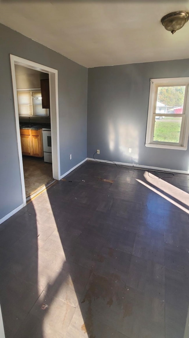 317 Oak St, Huntington, WV 25702 - photo 5