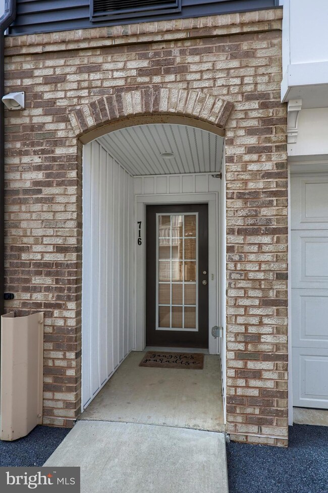 716 Mayer Place, Lancaster, PA 17601 - photo 2