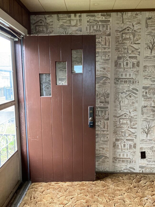 35 Milo St, Hudson, NY 12534 - photo 6