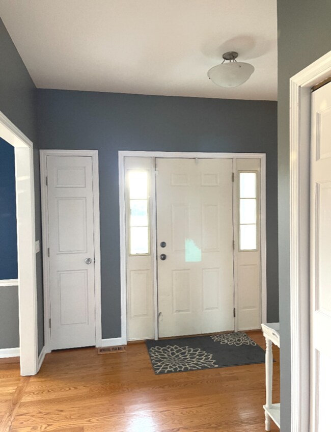 4535 Wayside Ct, Oswego, IL 60543 - photo 5