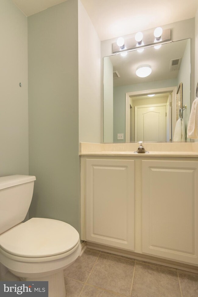 7018 Clinton Ct unit 21A, Annapolis, MD 21403 - photo 7