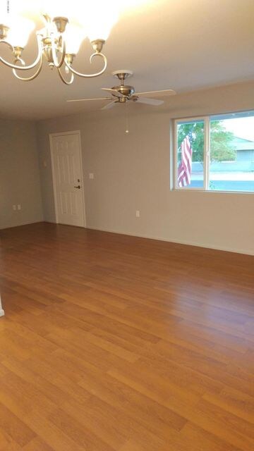 9918 W Crosby Cir S, Sun City, AZ 85351 - photo 2