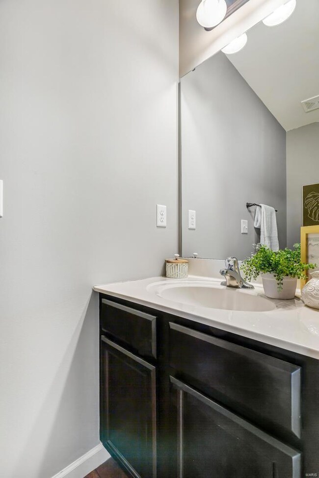 1003 Carpathian Dr, Lake Saint Louis, MO 63367 - photo 6