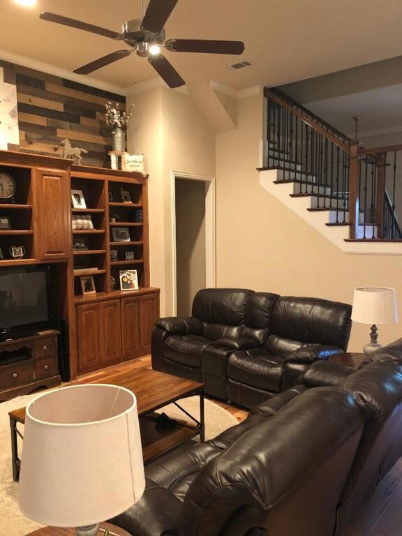 201 Forest Creek Cir, Weatherford, TX 76088 - photo 6