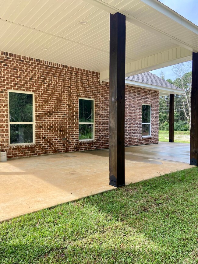 C6982CF5-D306-43C7-A1E2-9F7376719D7D