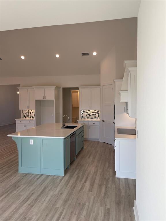 221 Cayuga Trail, Lake Kiowa, TX 76240 - photo 6