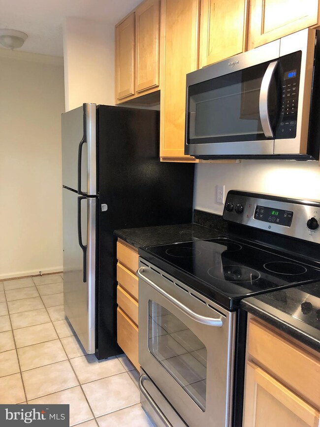 15552 Horseshoe Ln unit 552, Woodbridge, VA 22191 - photo 6