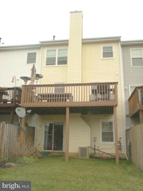 5606 Ashburn Terrace, Frederick, MD 21703 - photo 2
