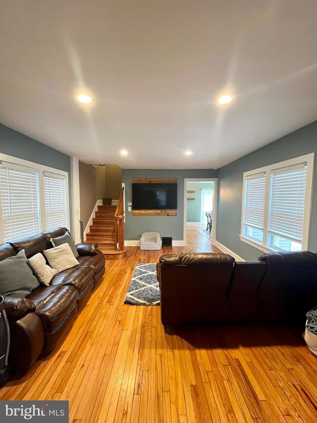 223 S Davis St, Woodbury, NJ 08096 - photo 6