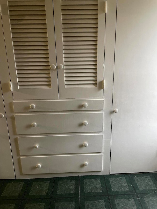 522 Walnut St, Three Rivers, MI 49093 - photo 7