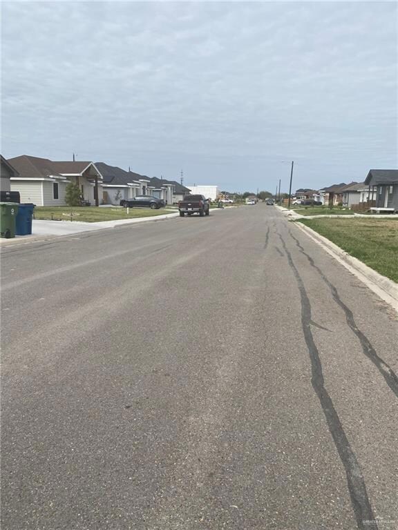 32 Dove St, Alamo, TX 78516 - photo 2