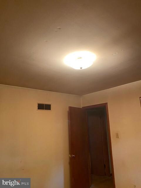 7920 Elizabeth Rd, Pasadena, MD 21122 - photo 6