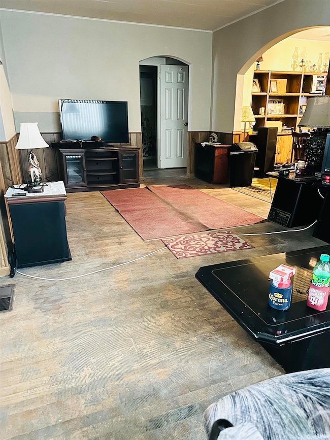 HARDWOOD FLOORS