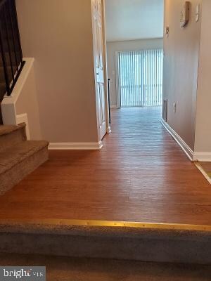 3512 Cherry Hill Ct, Beltsville, MD 20705 - photo 5