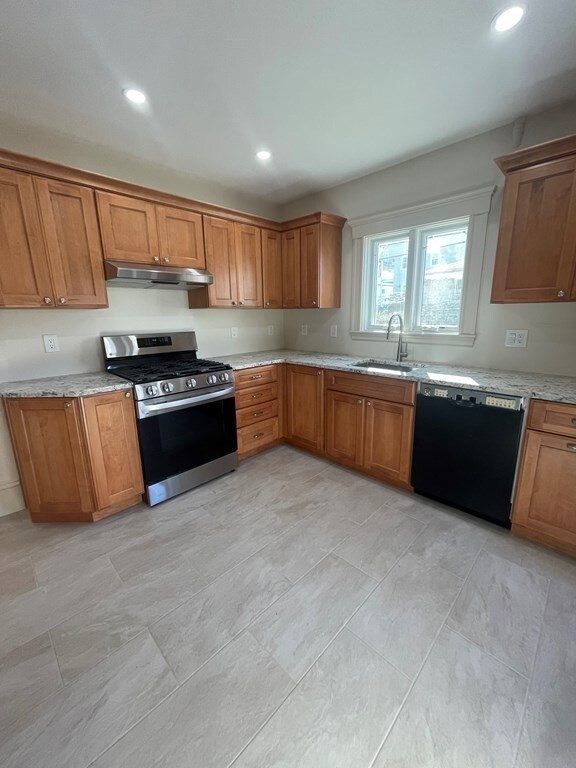 91 Glencoe St unit 1, Brighton, MA 02135 - photo 5