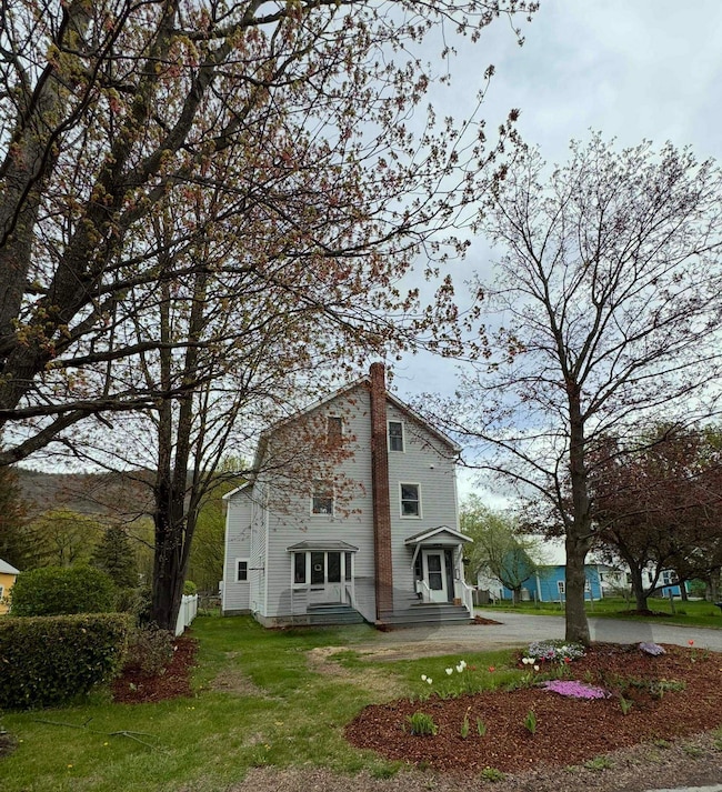 64 Taylor Ave, Bristol, VT 05443 - photo 2