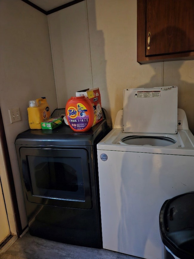 1222 Austin Ln, Chilhowie, VA 24319 - photo 6