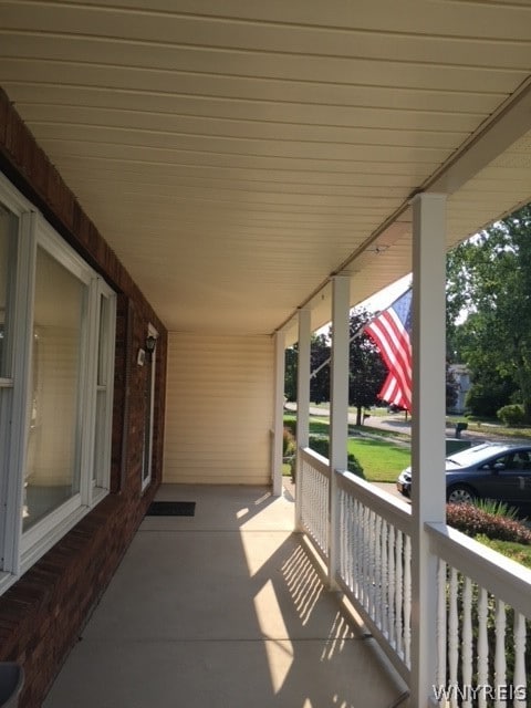 1006 Castlebar Dr, North Tonawanda, NY 14120 - photo 2