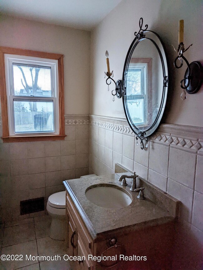 10 Warren Ct, Old Bridge, NJ 08857 - photo 7