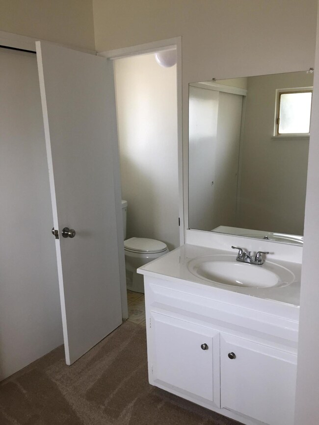 13041 Macneil St, Sylmar, CA 91342 - photo 7