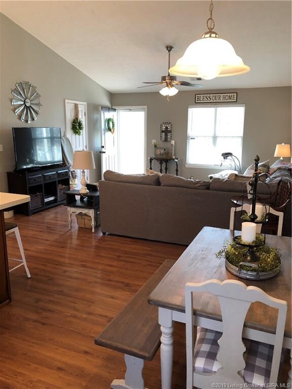 220 Oliver St, Corydon, IN 47112 - photo 4