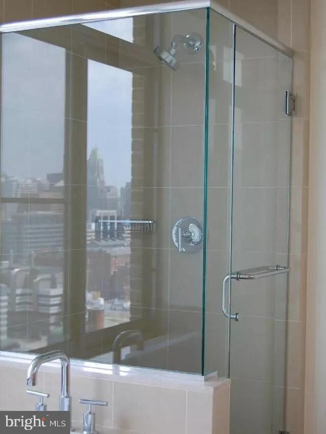 The Vue, Baltimore, MD 21202 - photo 4