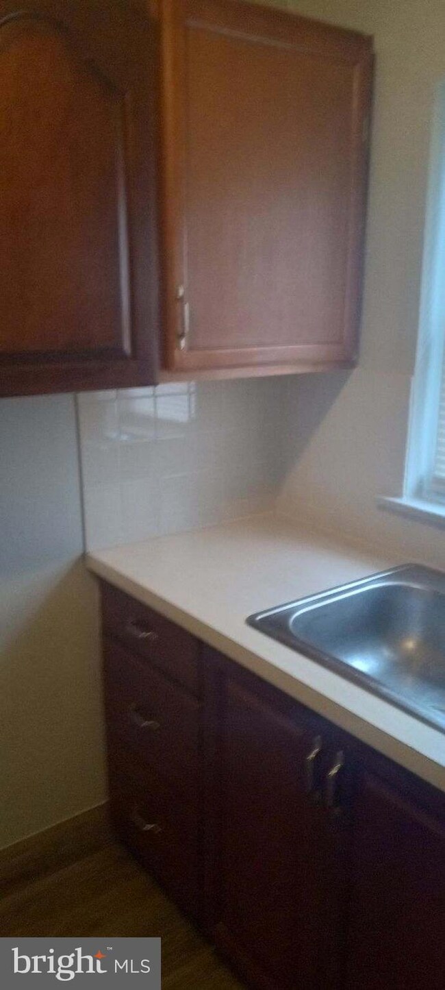 722 E Chester Pike unit C, Ridley Park, PA 19078 - photo 5