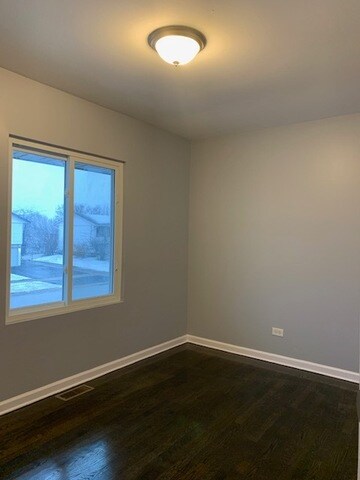 3414 Montmarte Ave, Hazel Crest, IL 60429 - photo 5