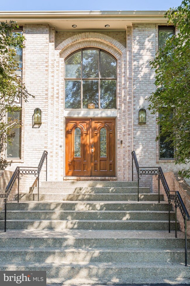 9616 Conestoga Way, Potomac, MD 20854 - photo 2