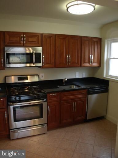 12902 Matey Rd, Silver Spring, MD 20906 - photo 5